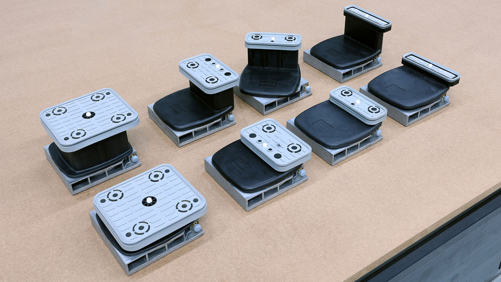 Vacuum clamps on protection plate